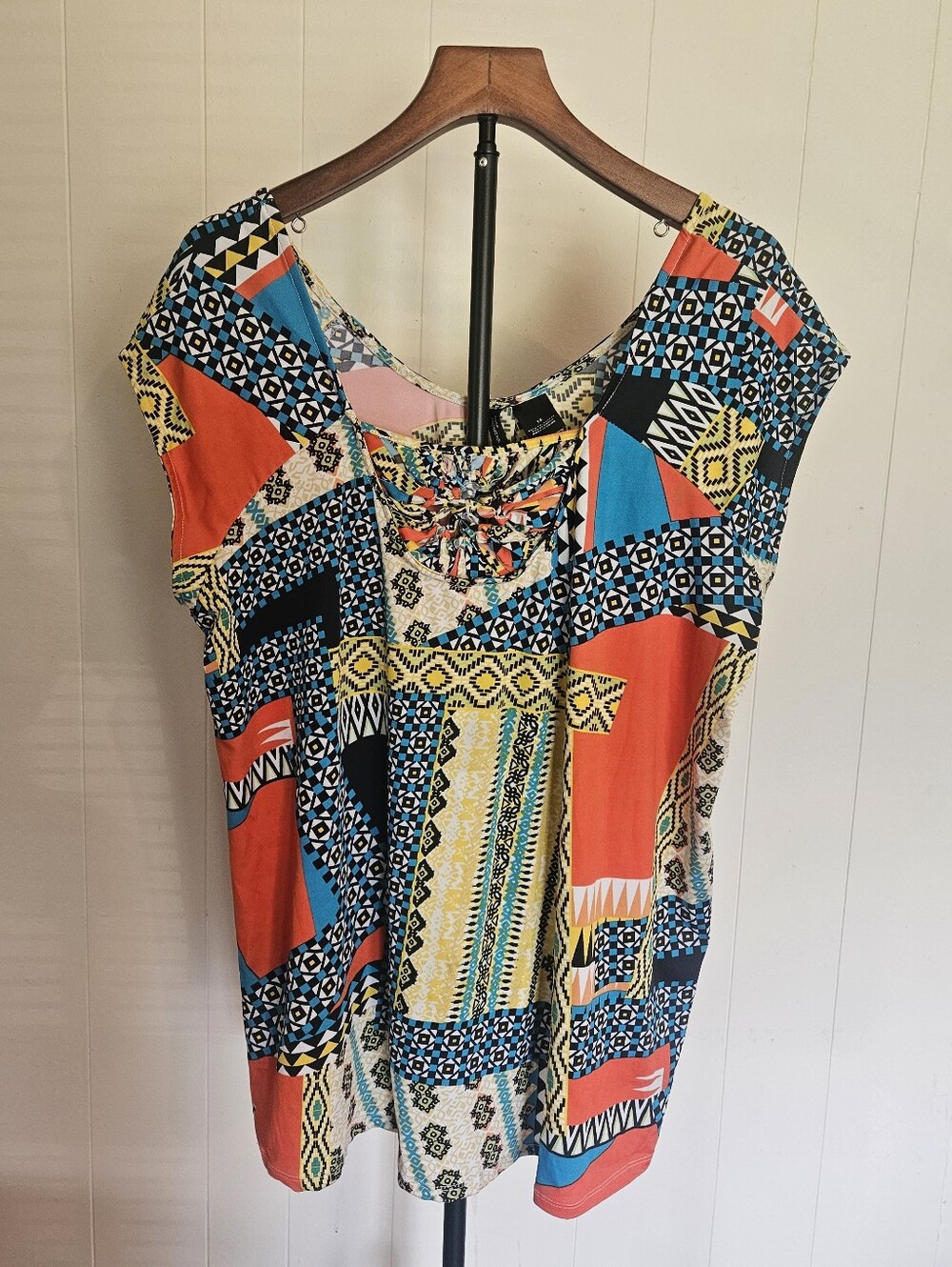 new directions Multicolor Geometric Patchwork Short Sleeve Tunic Size 1X